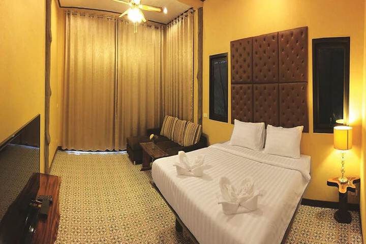 Room 16 of 64