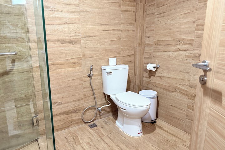Room 19 of 40