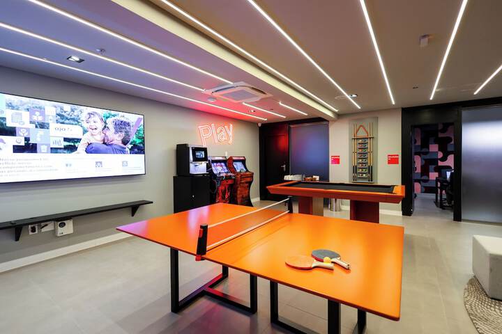 Room 45 of 68