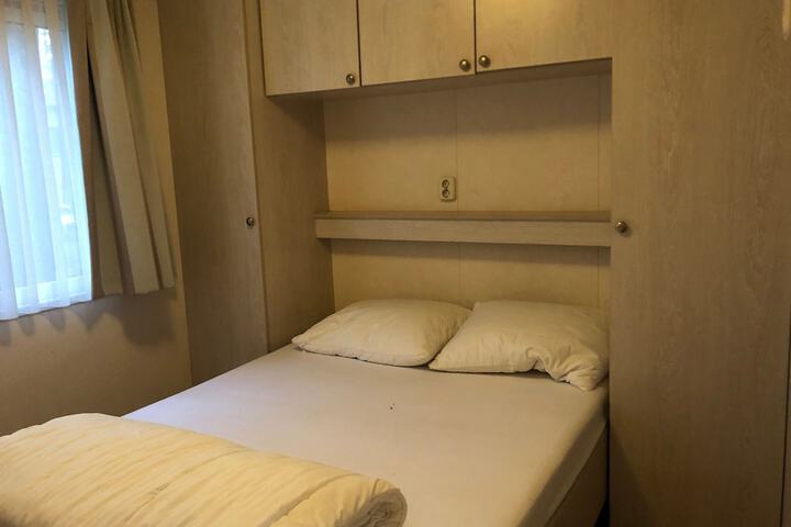 Room 2 of 26