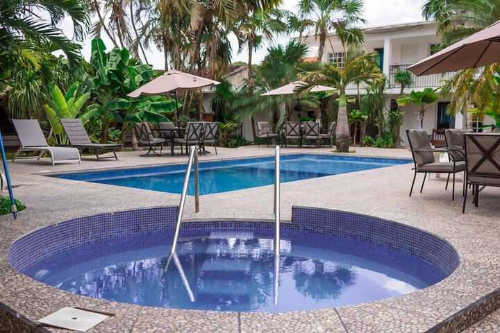 Hotel Henry Inn in Bacalar
