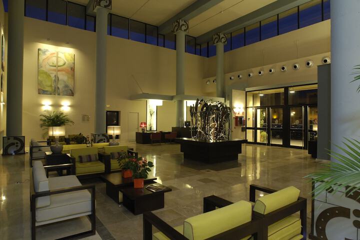 Lobby Entry