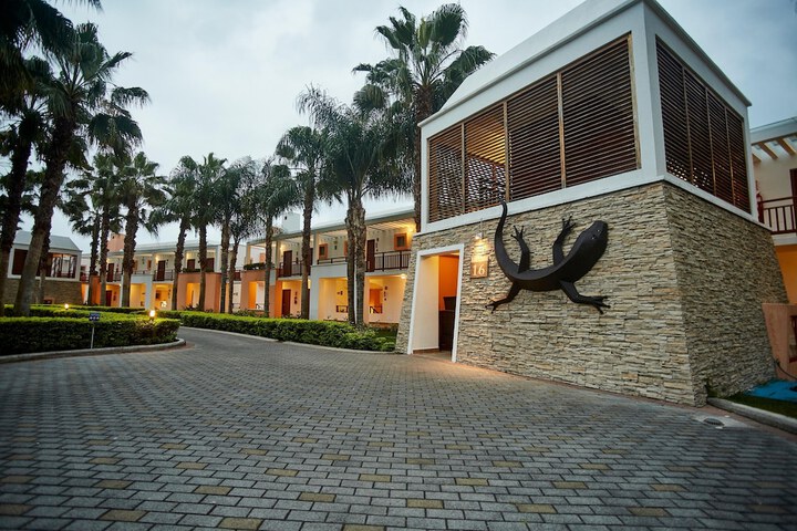 Hotel 65 of 71