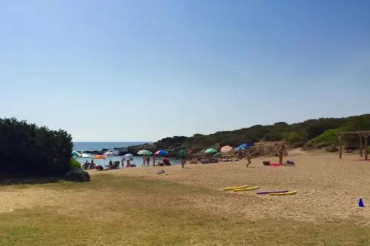 Beach 9 of 18