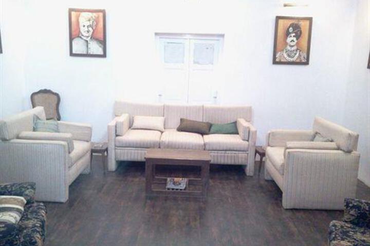 Akhey Vilas Heritage Hotel