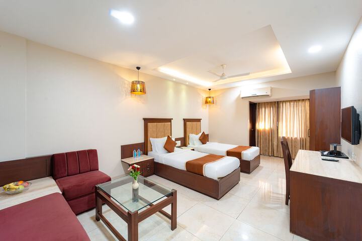 Room 10 of 41