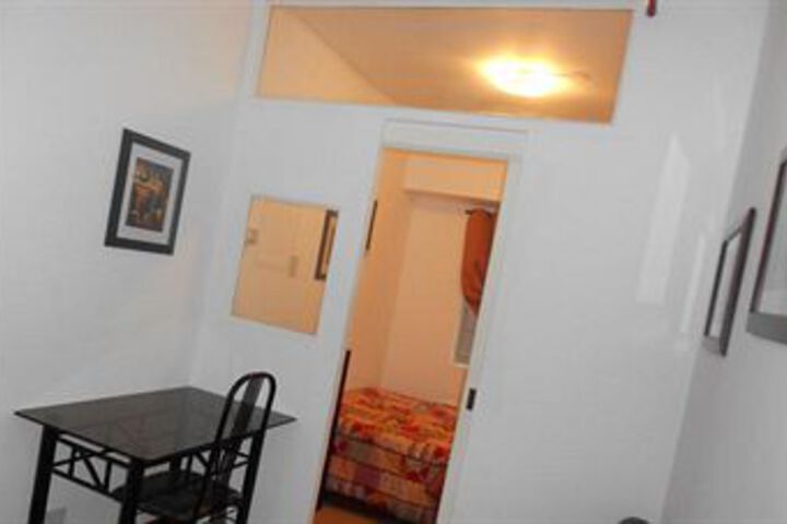 Room 21 of 21