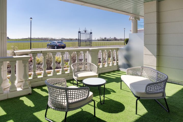 Terrace/Patio 37 of 62