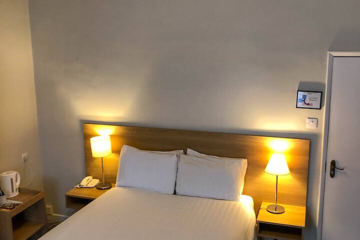 Room 30 of 57