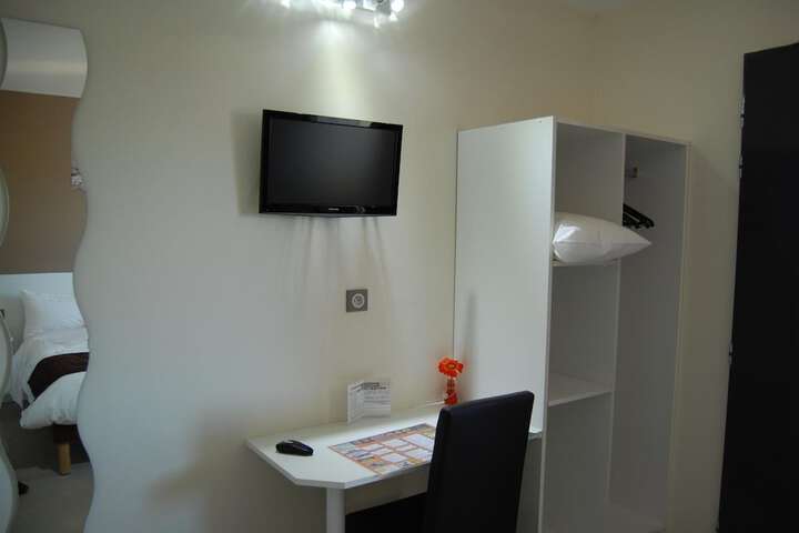 Room 22 of 61