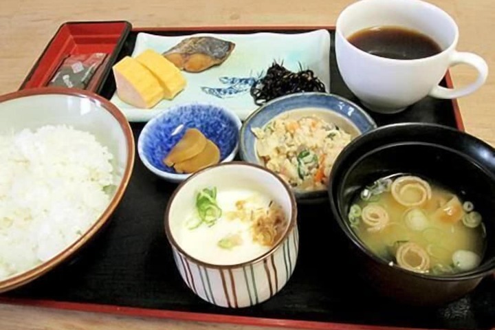 Dining Photos