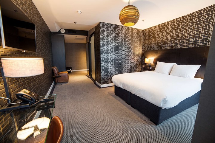 Room 29 of 152
