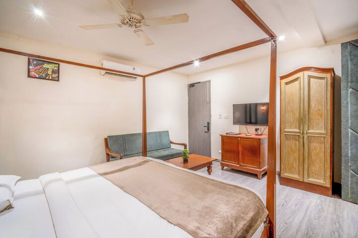 Room 25 of 75