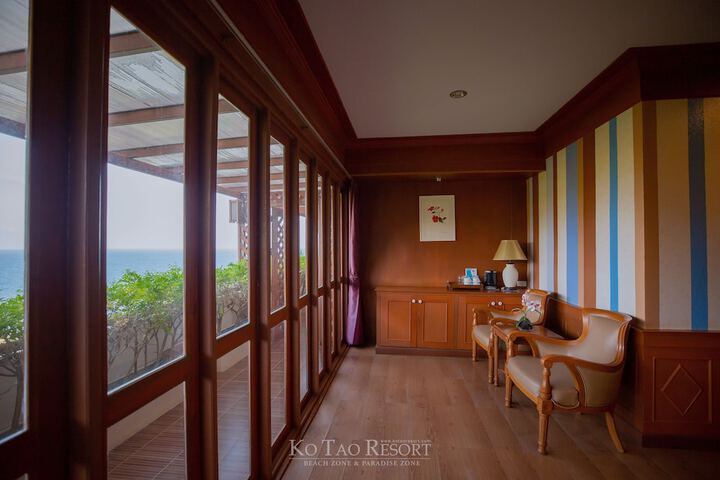 Room 28 of 67