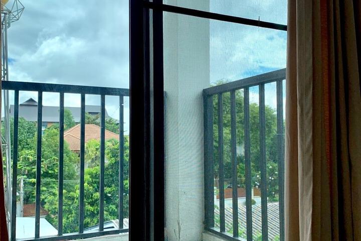 Room 19 of 35