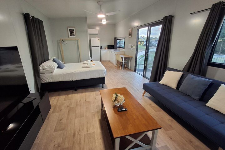 Room 4 of 22