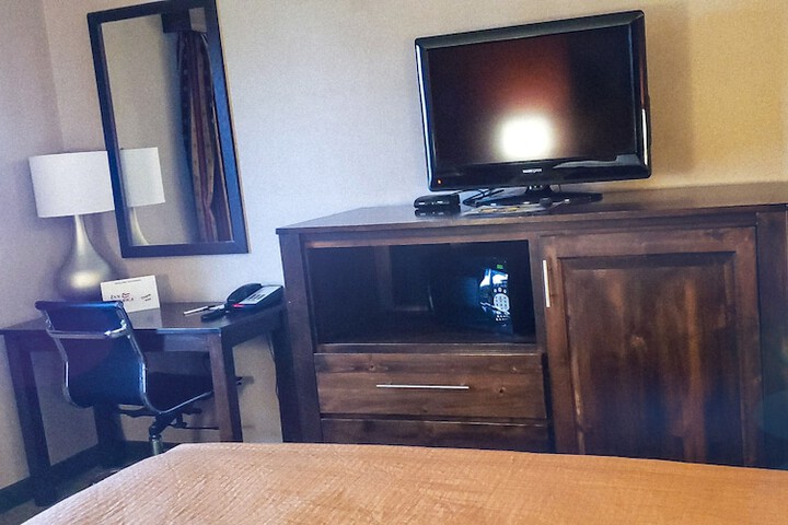 Room 7 of 67