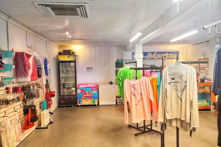 Gift shop
