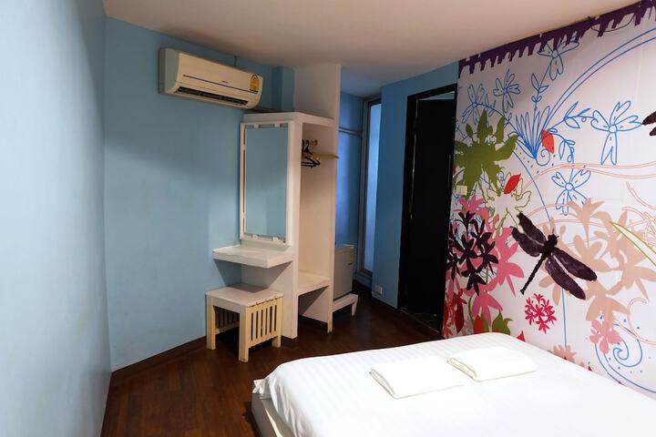 Room 15 of 130