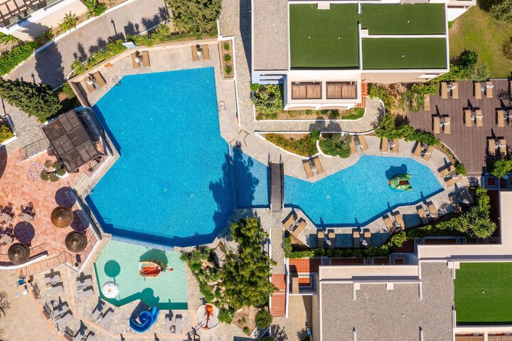 Pool 53 of 183