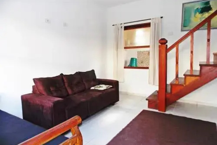 Room 11 of 21