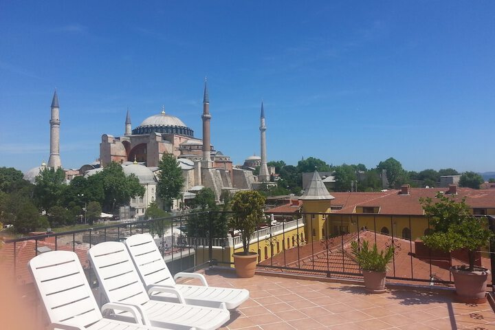 Sundeck 17 of 18