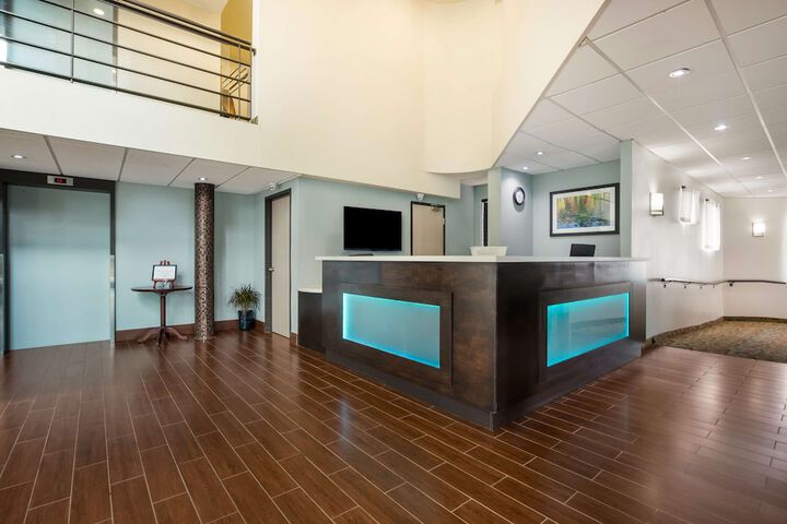 Hotel Interior 3 of 45