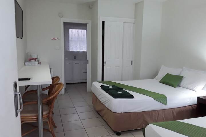 Room 7 of 15