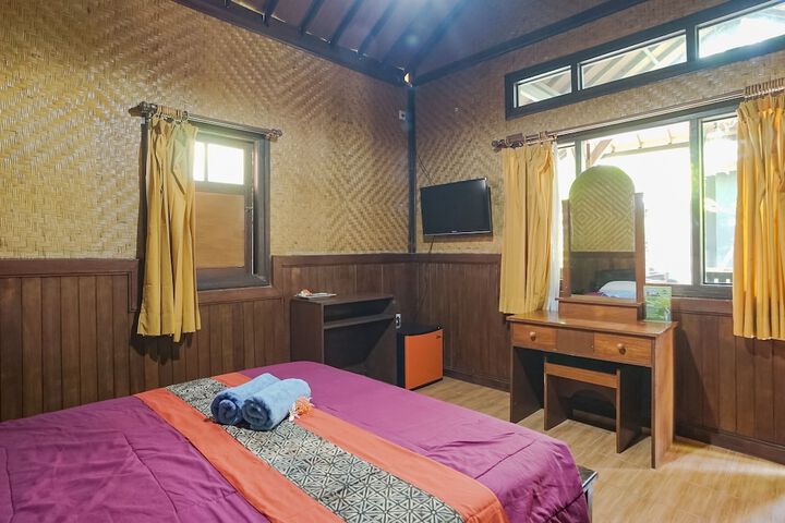Room 9 of 36