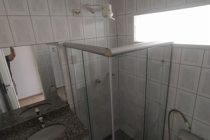Room 19 of 28