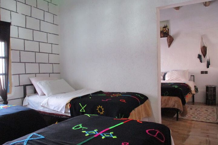 Room 14 of 63