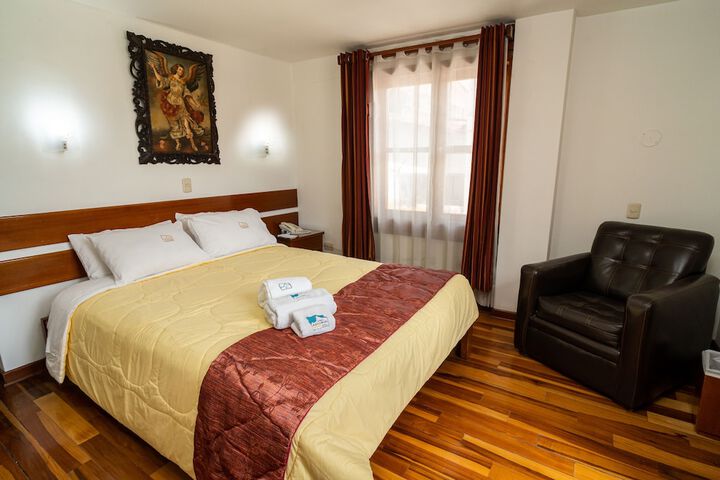 Room 7 of 24