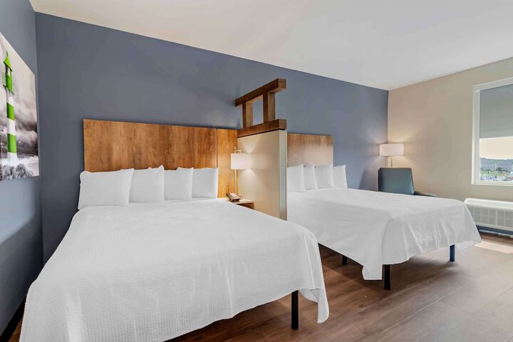 Standard Studio 1 Queen Bed Nonsmooking (18 of 35)