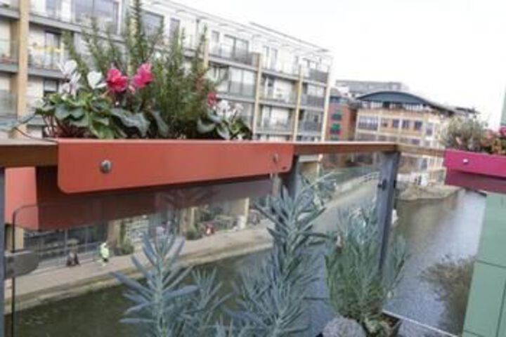 Terrace/Patio 2 of 17