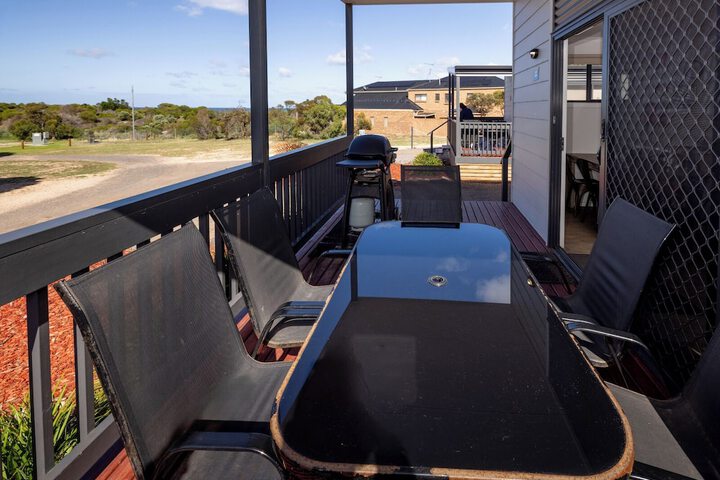 Terrace/Patio 100 of 144
