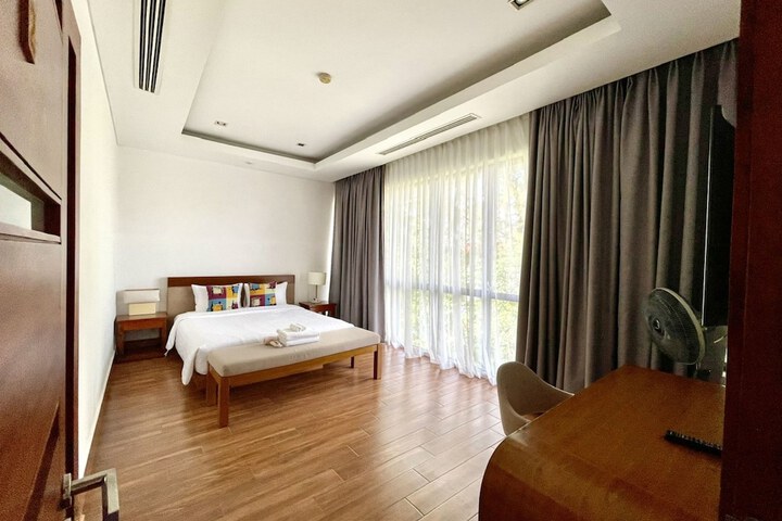 Room 39 of 183