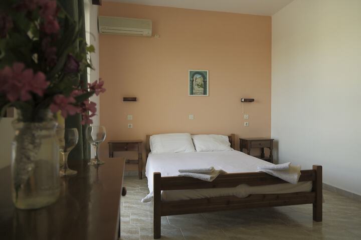 Room 7 of 41