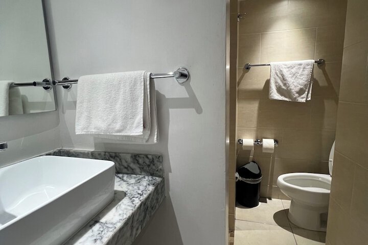 Clean Restrooms