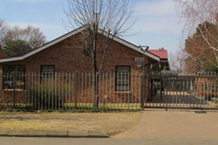 221 Main Street Clarens