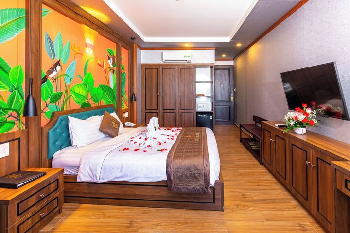Room 4 of 39