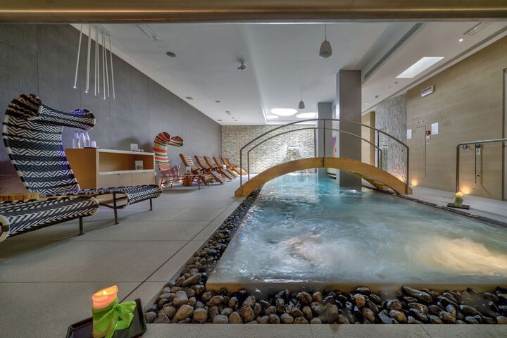 Spa 56 of 78