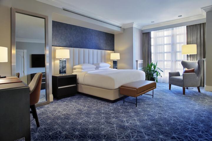 Room 45 of 196