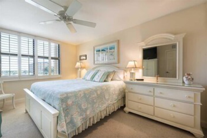 Room 26 of 34