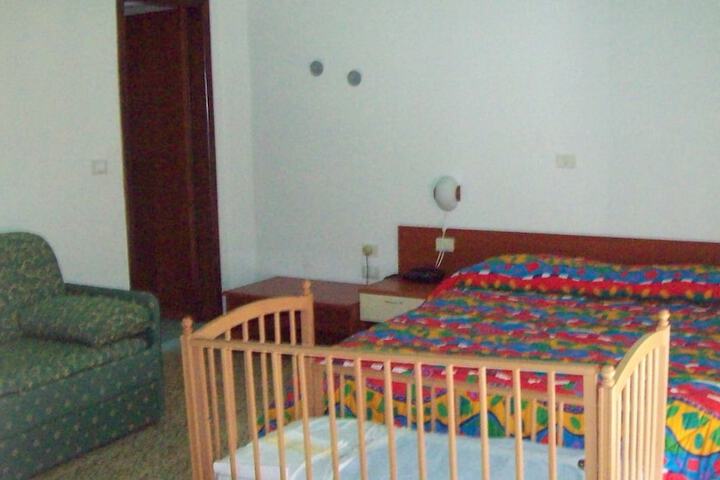 Room 7 of 67
