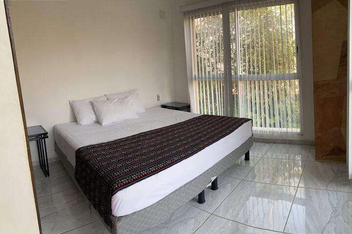 Room 50 of 231