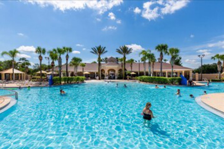 Pool 222 of 302
