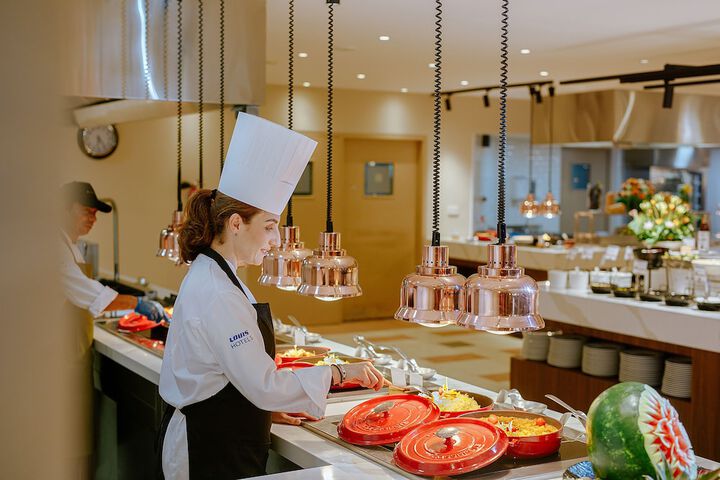 Dining 51 of 74