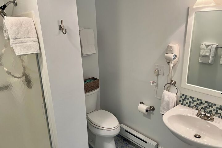 Room 39 of 65