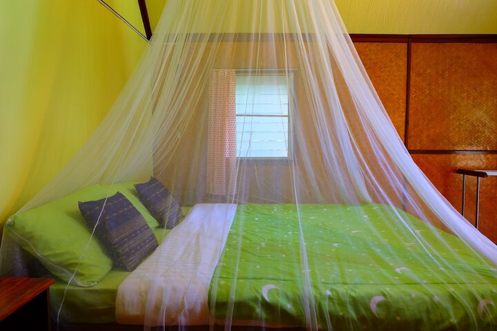 Room 3 of 70