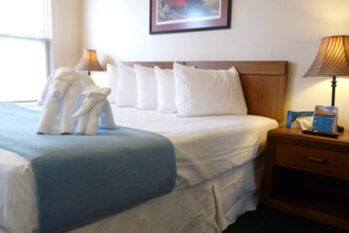 Room 19 of 102